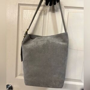 💎💎NWT-Margot New York GORGEOUS “Sky Blue” Kaye Bucket Suede LeatherTote💎💎